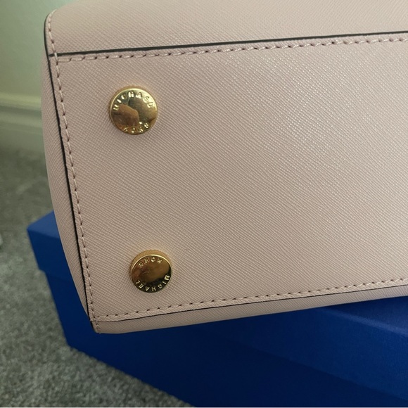 Michael Kors Kellen Medium Saffiano Leather Satchel - Picture 5 of 8